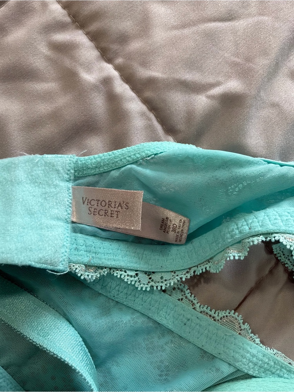 Victoria's Secret Dream Angels Push Up Bra Mint Lace-Trim Molded Bra 38D - Picture 6 of 6